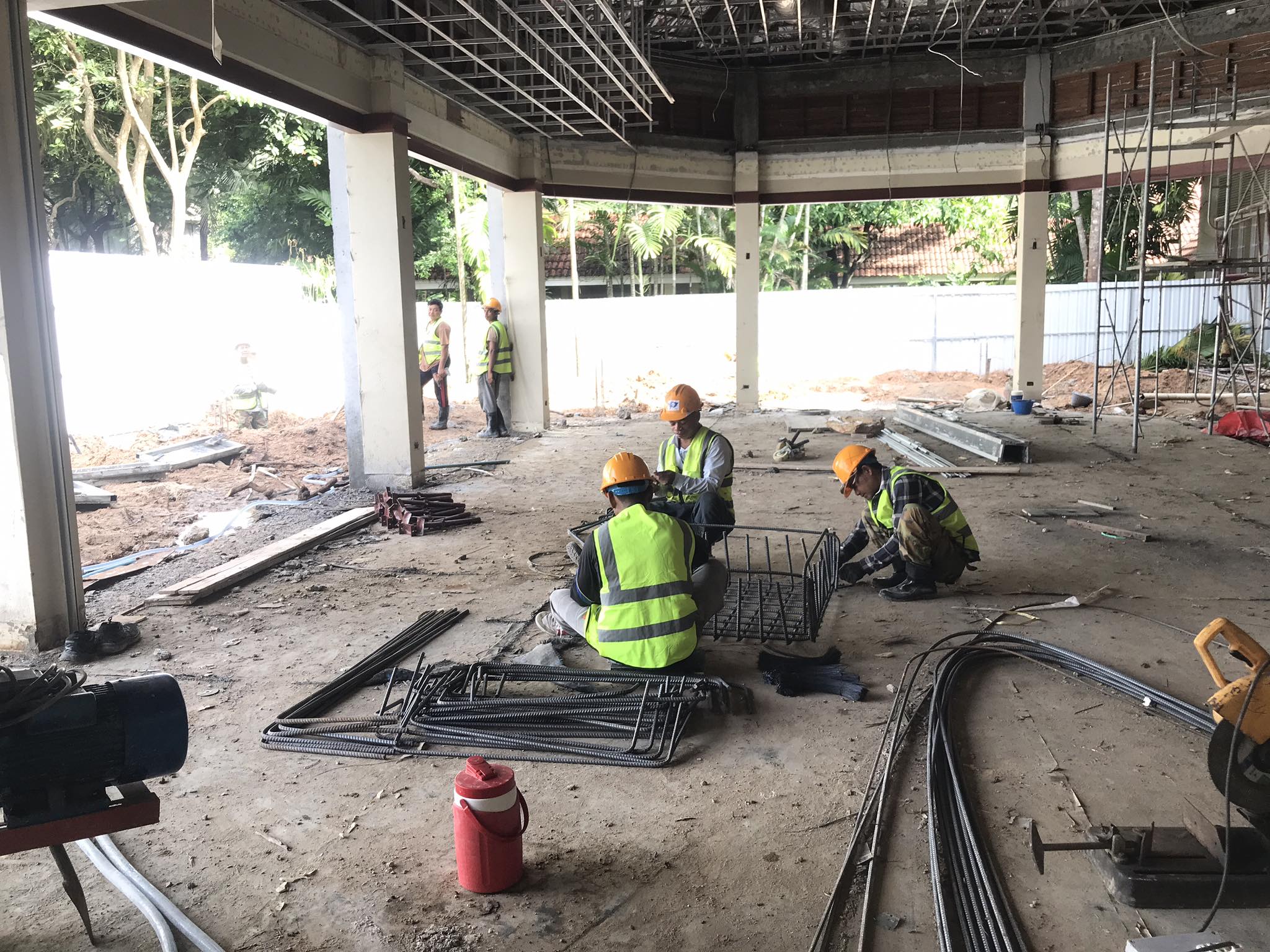 ជាងសំណង់