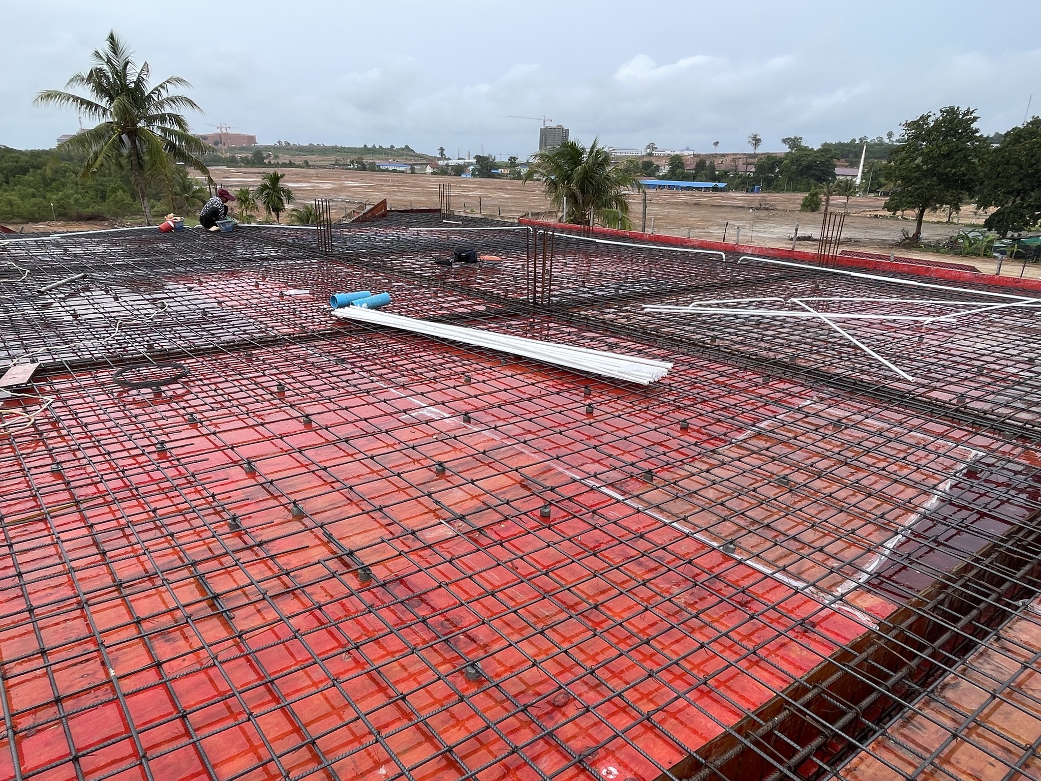 ប៊ុនសឿ វិស្វករម៉ៅការសាងសង់