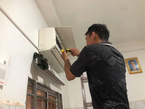 TECHNICAL CONSULTING