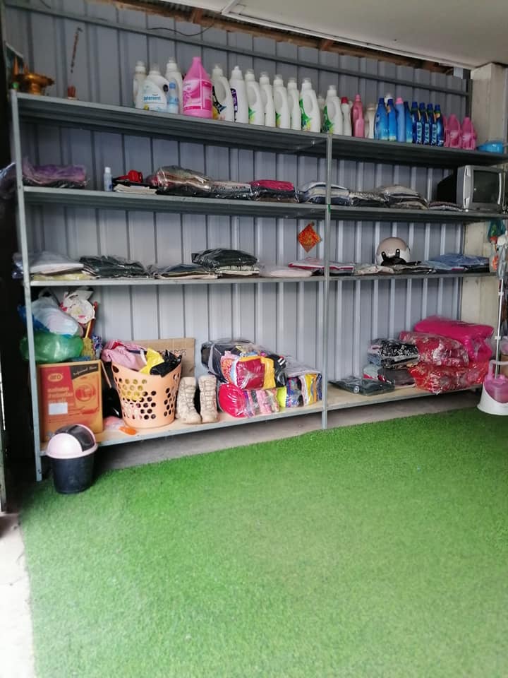 Phen Chet Laundry Service